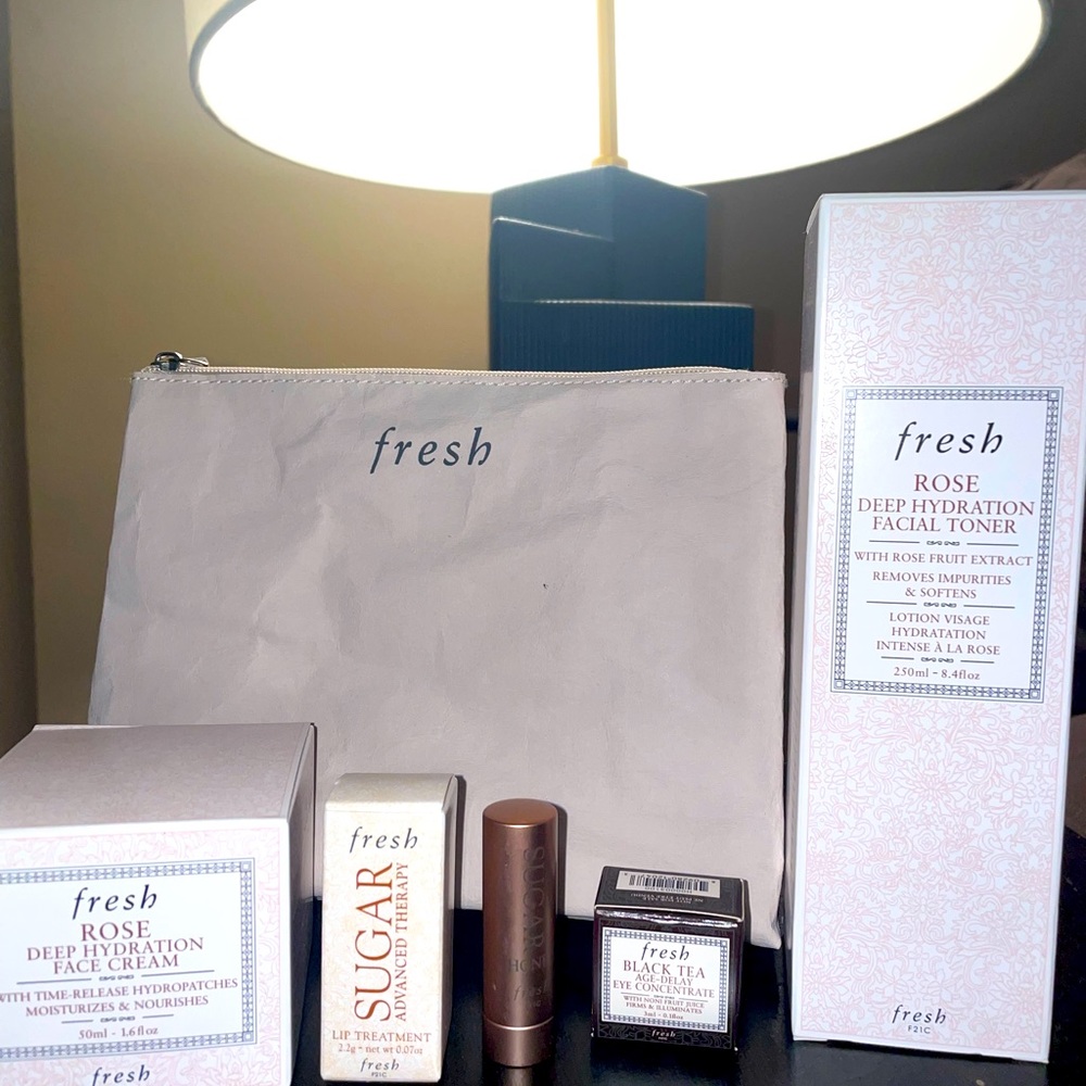 6 piece Fresh Gift set 💕
